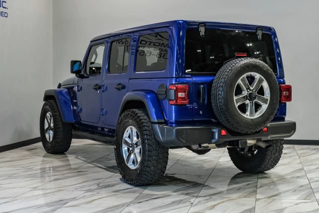 Used 2019 Jeep Wrangler Unlimited Sahara AWD/4WD image 12