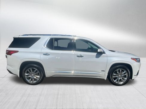 Used 2019 Chevrolet Traverse High Country w/ LPO, Floor Liner Package AWD/4WD image 2