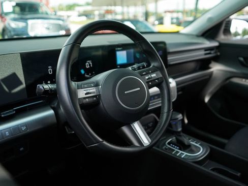 Used 2026 Hyundai Kona SEL Sport FWD image 5