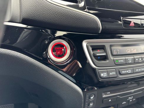 Used 2021 Honda Pilot Black Edition image 34