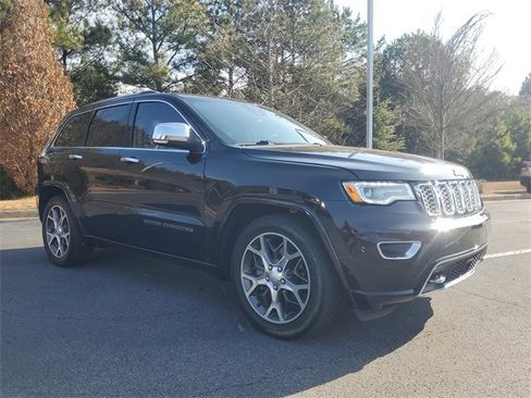 Used 2019 Jeep Grand Cherokee Overland image 3