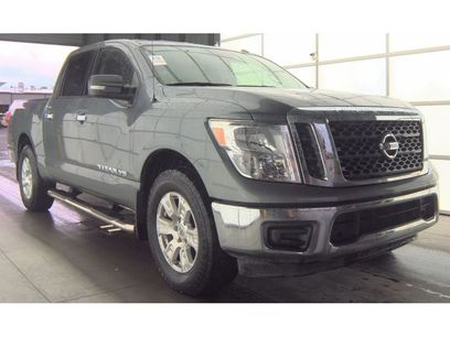 Used 2018 Nissan Titan SV