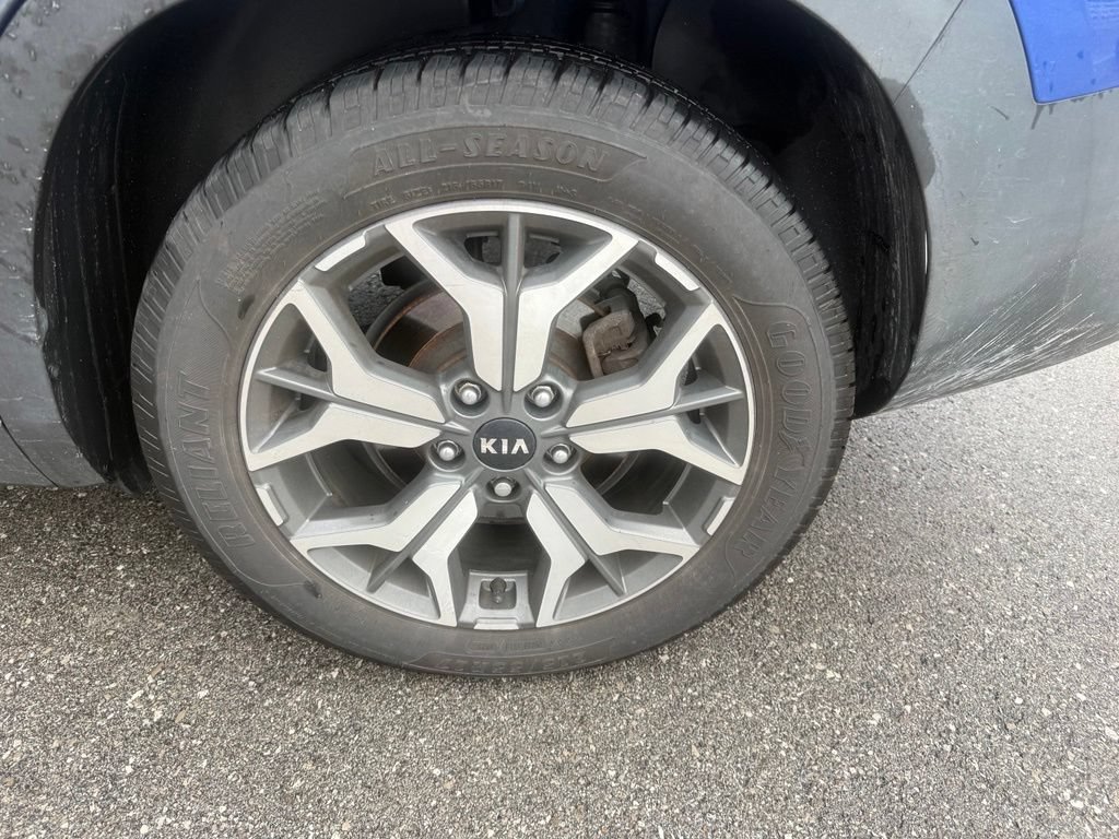 Used 2021 Kia Seltos EX AWD/4WD image 9