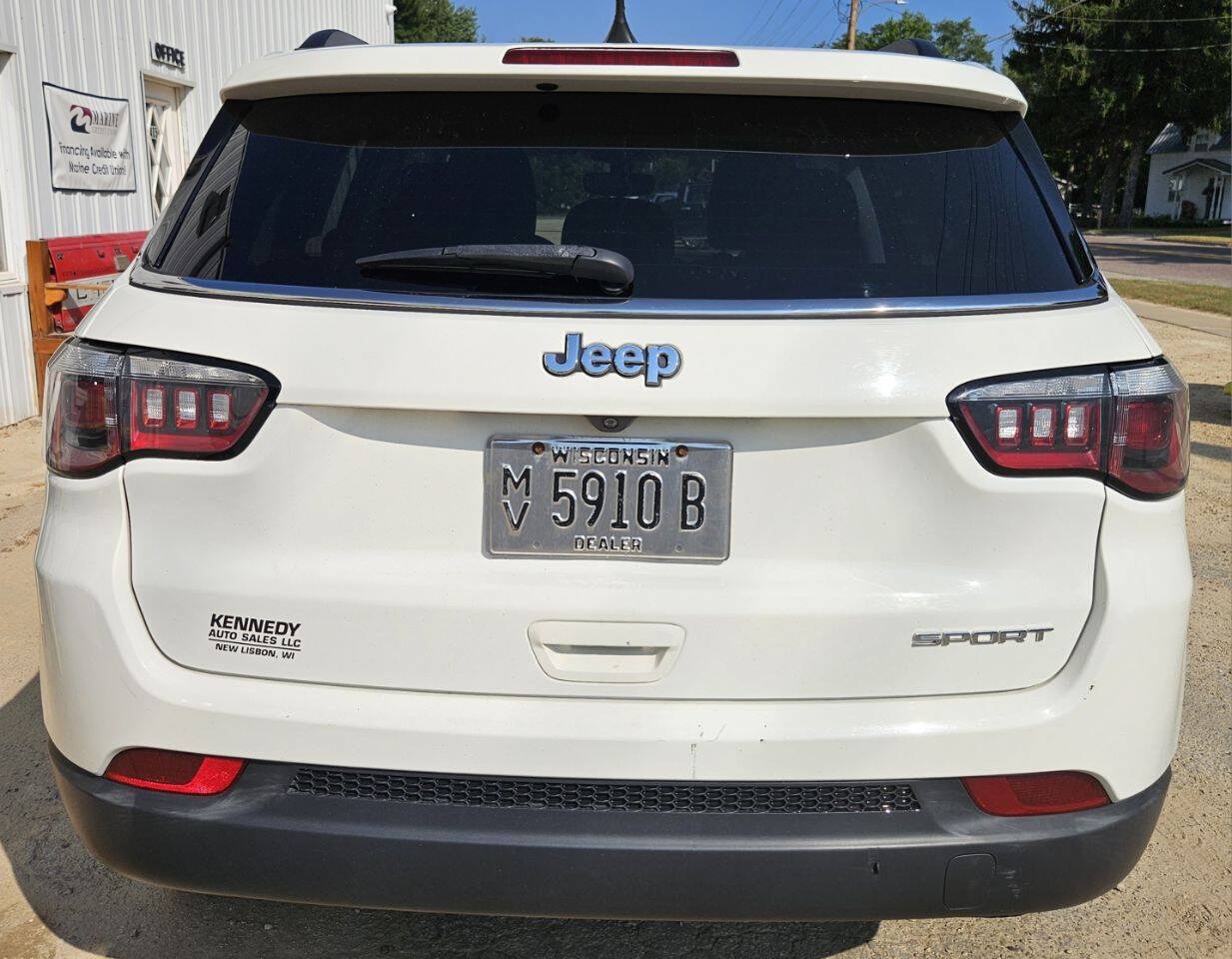 Used 2019 Jeep Compass Sport FWD image 10