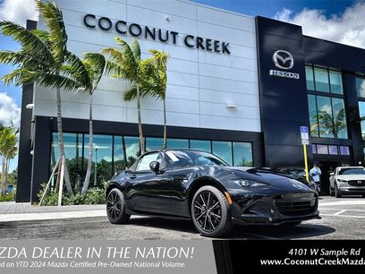 New 2025 MAZDA MX-5 Miata Grand Touring w/ Appearance Package