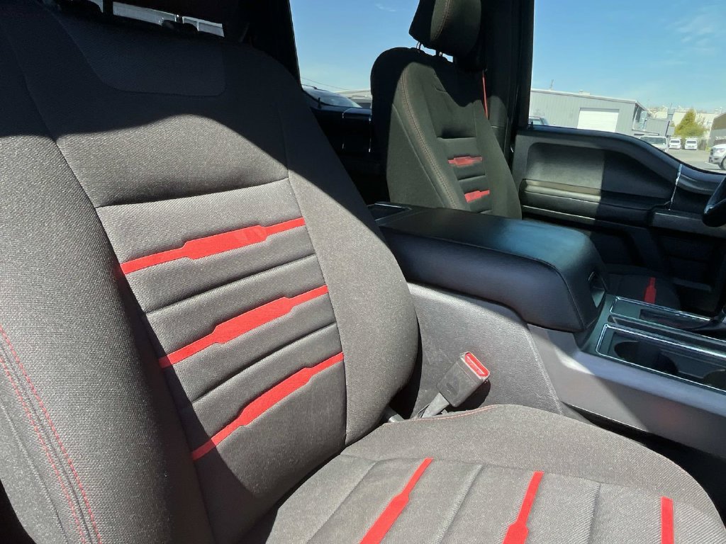 Used 2017 Ford F150 XLT w/ Equipment Group 302A Luxury AWD/4WD image 27