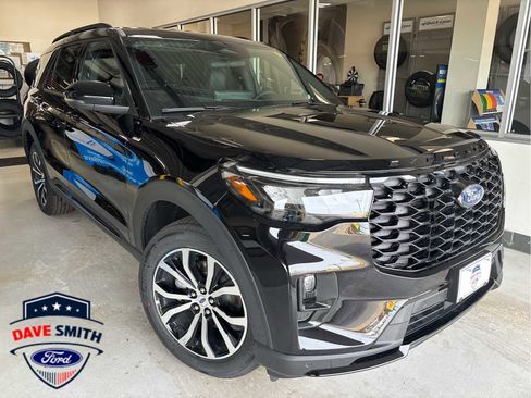 New 2026 Ford Explorer ST-Line AWD/4WD image 1