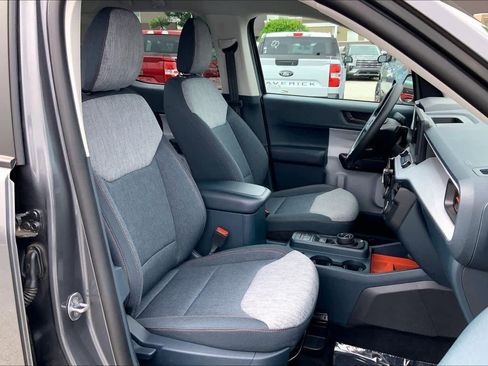 Used 2024 Ford Maverick XLT FWD image 9