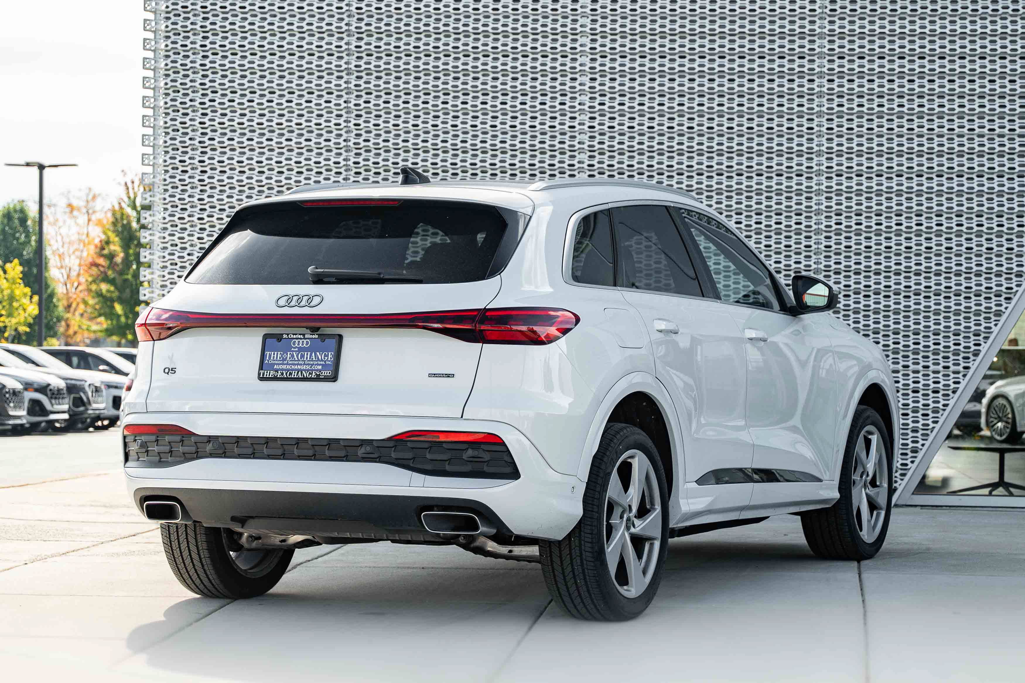 Certified 2025 Audi Q5 Premium AWD/4WD image 4