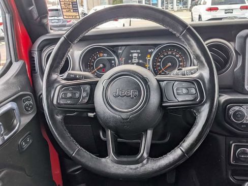 Certified 2022 Jeep Wrangler Unlimited Sport w/ Sun And Sound Package AWD/4WD image 14