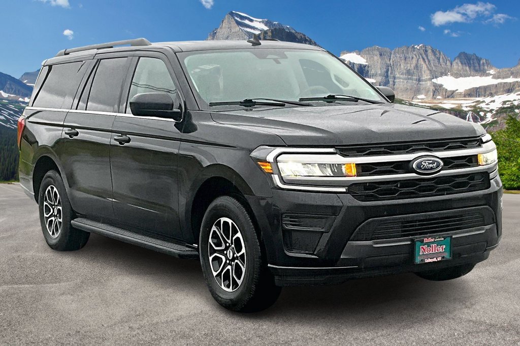Used 2024 Ford Expedition Max XLT AWD/4WD image 12