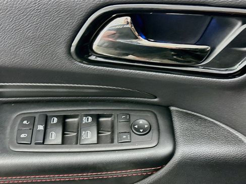 Used 2025 Dodge Durango GT AWD/4WD image 15