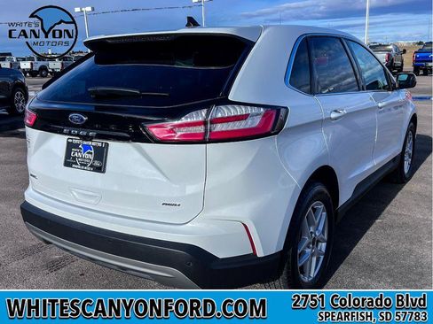 Used 2024 Ford Edge SEL image 9