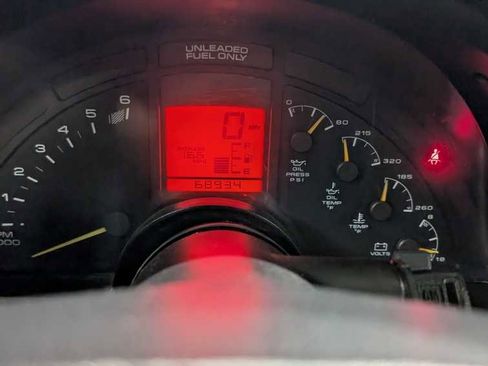 Used 1994 Chevrolet Corvette Convertible image 10