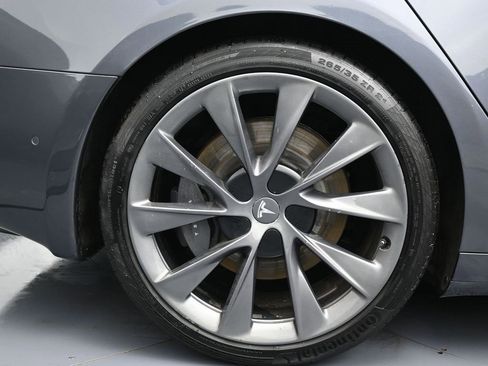 Used 2021 Tesla Model S Long Range image 10