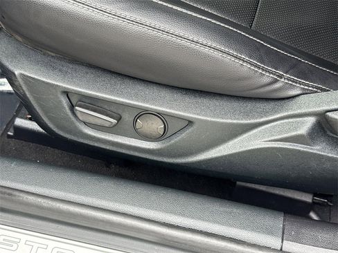 Used 2023 Ford Mustang Premium image 31