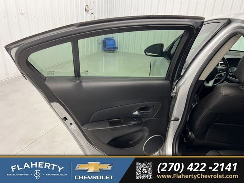Used 2015 Chevrolet Cruze LTZ w/ Sun, Sound and Sport Package FWD image 10