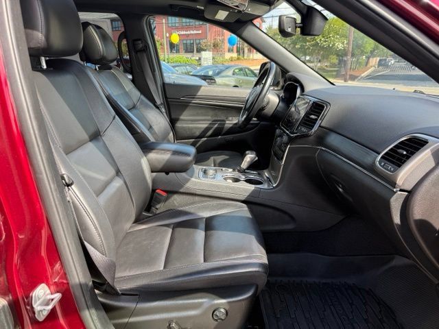Used 2021 Jeep Grand Cherokee Limited AWD/4WD image 27