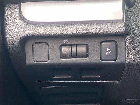 Used 2014 Subaru Impreza 2.0i Sport Limited image 19