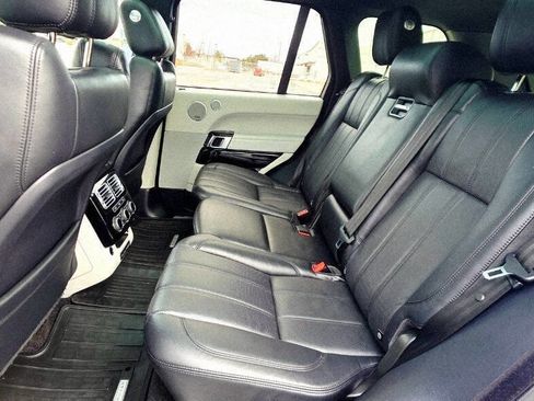 Used 2016 Land Rover Range Rover HSE AWD/4WD image 23