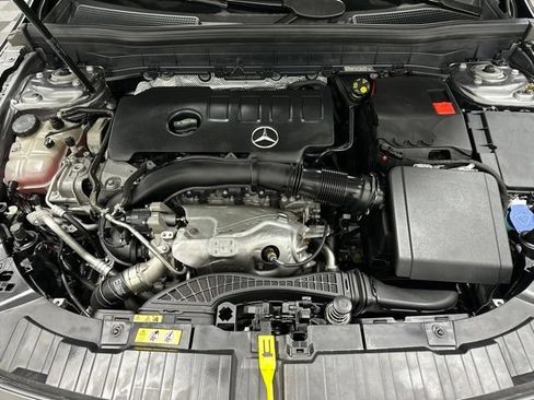 Certified 2023 Mercedes-Benz GLB 250 4MATIC image 9