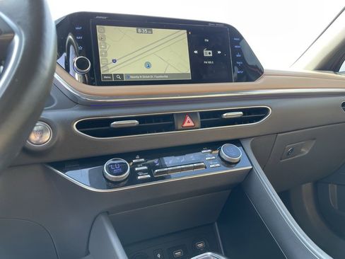 Used 2021 Hyundai Sonata Limited image 13