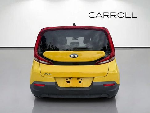 Used 2020 Kia Soul LX FWD image 4