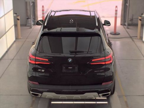 Used 2023 BMW X5 sDrive40i w/ Premium Package RWD image 8