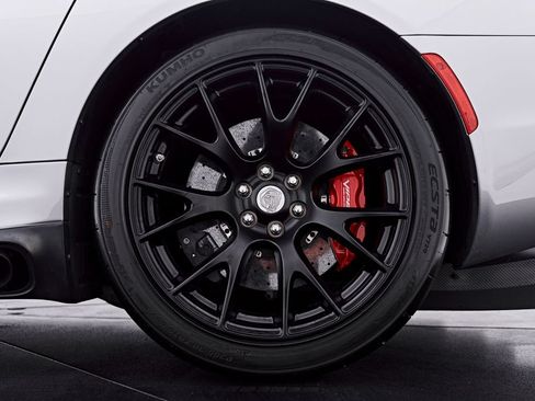 Used 2016 Dodge Viper ACR w/ Extreme Aero Package RWD image 46