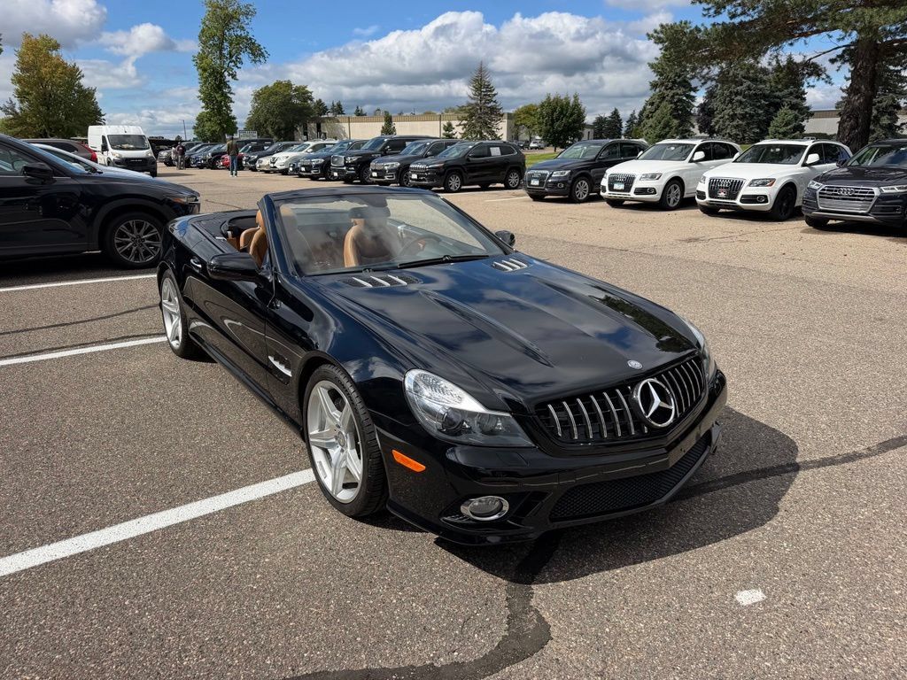Used 2012 Mercedes-Benz SL 550 image 7