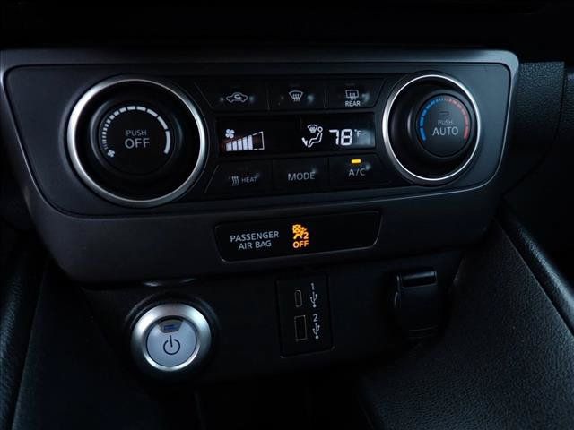 Used 2025 Nissan Leaf S FWD image 18