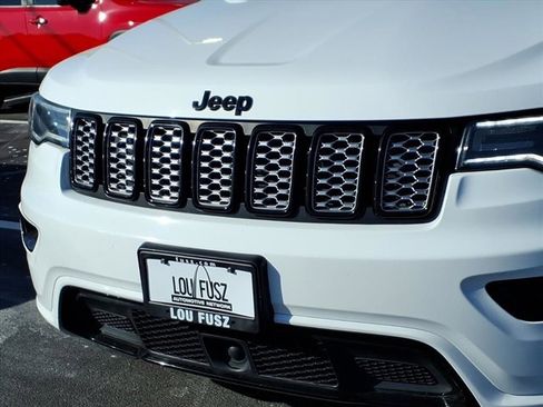 Used 2021 Jeep Grand Cherokee Laredo X image 34