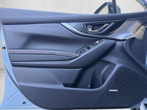 Used 2019 Subaru Crosstrek 2.0i Limited w/ Moonroof Package w/Navigation image 10