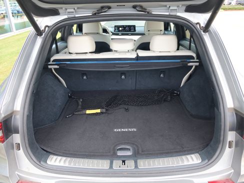 Used 2023 Genesis Electrified GV70 AWD/4WD image 37