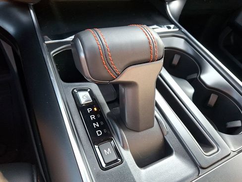 Used 2025 Ford F150 Raptor AWD/4WD image 15
