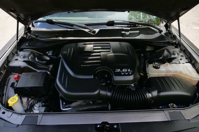 Used 2019 Dodge Challenger SXT w/ Driver Convenience Group AWD/4WD image 35