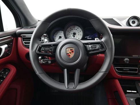 Certified 2026 Porsche Macan AWD/4WD image 13