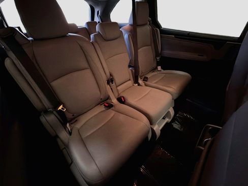 Used 2023 Honda Odyssey EX-L image 14