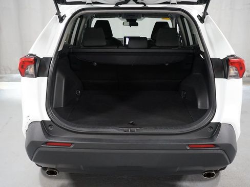 Used 2023 Toyota RAV4 XLE FWD image 34