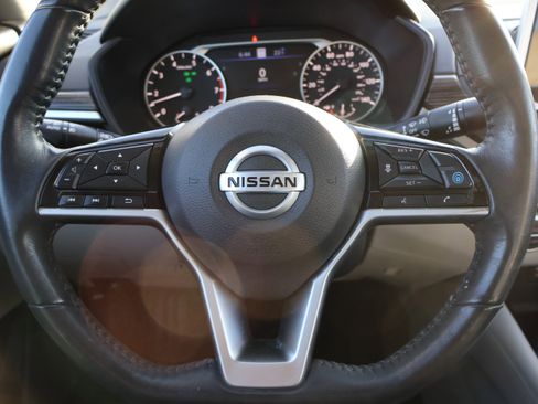 Used 2020 Nissan Altima 2.5 Platinum image 30