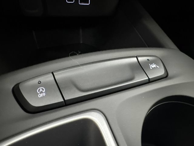 New 2026 Chevrolet Trax LS w/ LS Convenience Package FWD image 18