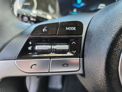 Used 2023 Hyundai Elantra SEL w/ Convenience Package FWD image 36