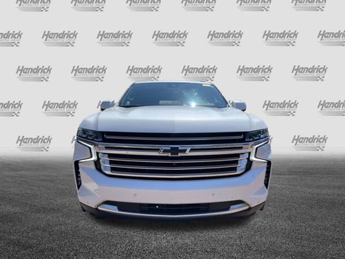 Used 2024 Chevrolet Tahoe High Country AWD/4WD image 3