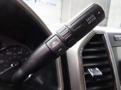 Used 2020 Ford F250 Lariat w/ Lariat Ultimate Package image 56