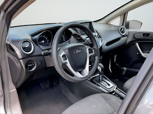 Used 2019 Ford Fiesta SE w/ Equipment Group 201A FWD image 14