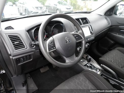 Used 2023 Mitsubishi Outlander Sport AWD image 10