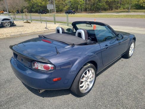 Used 2006 MAZDA MX-5 Miata Touring RWD image 26