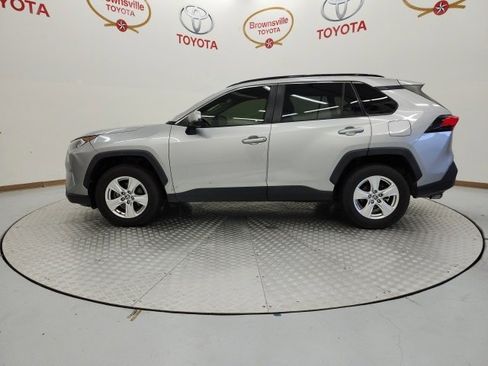 Used 2019 Toyota RAV4 XLE image 5