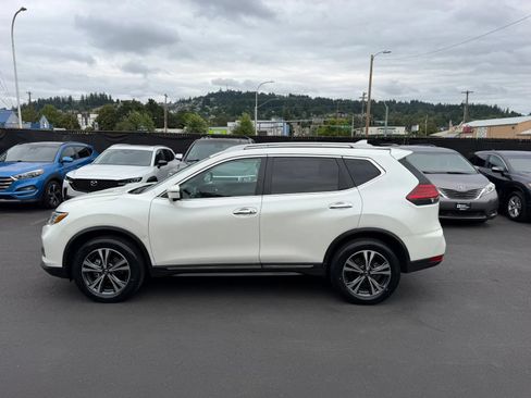 Used 2017 Nissan Rogue SL w/ SL Premium Package AWD/4WD image 7