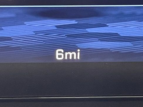 New 2026 Chevrolet Traverse LT w/ Midnight/Sport Edition image 2